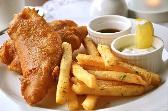 除了炸魚薯條，你還知道哪些英國傳統名菜？